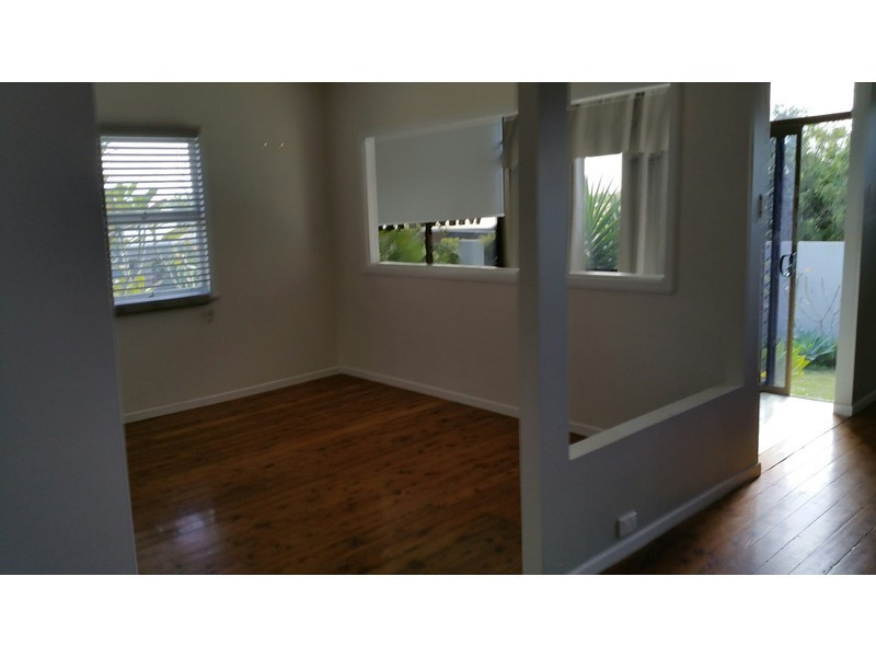 14 Kingsley Street, Labrador QLD 4215