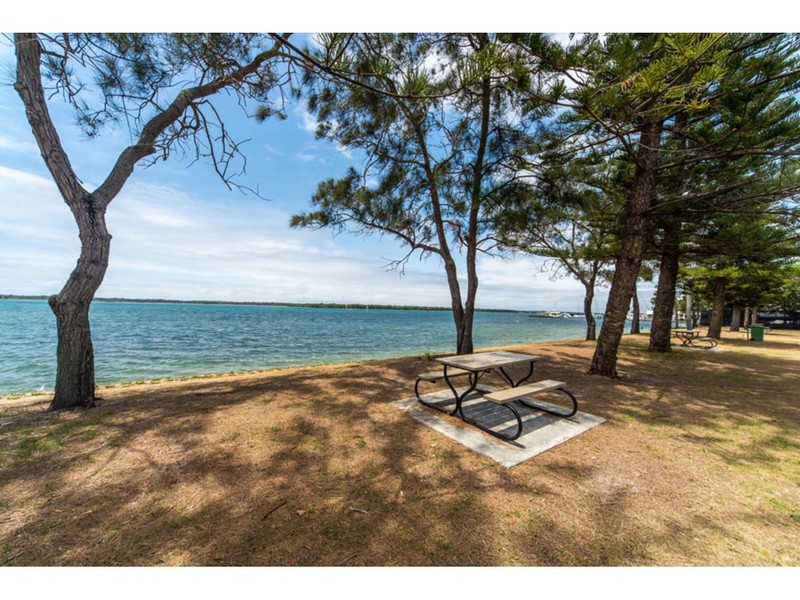 1/275 Bayview Street, Hollywell QLD 4216