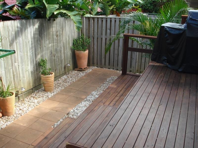 8/90 Pohlman Street, Southport QLD 4215