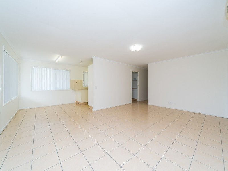 222 Bayview Street, Runaway Bay QLD 4216