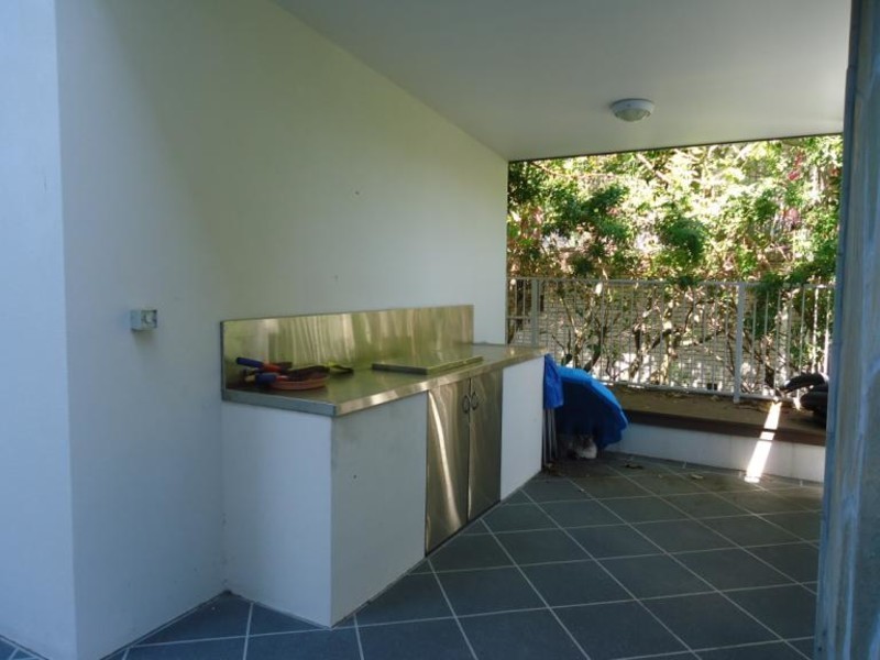 4/32 Parker Street, Labrador QLD 4215