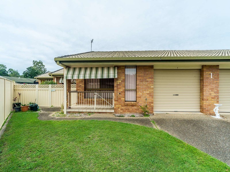 1/1 Dell Court, Coombabah QLD 4216