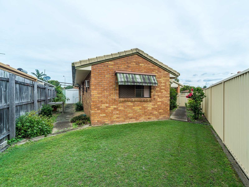 1/1 Dell Court, Coombabah QLD 4216