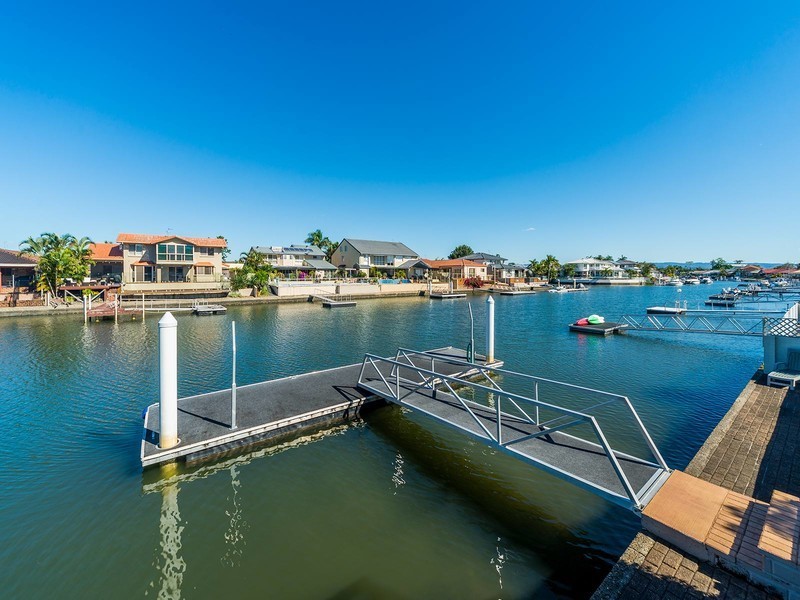 72 Lae Drive, Runaway Bay QLD 4216