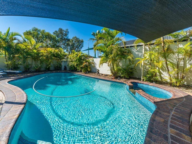72 Lae Drive, Runaway Bay QLD 4216