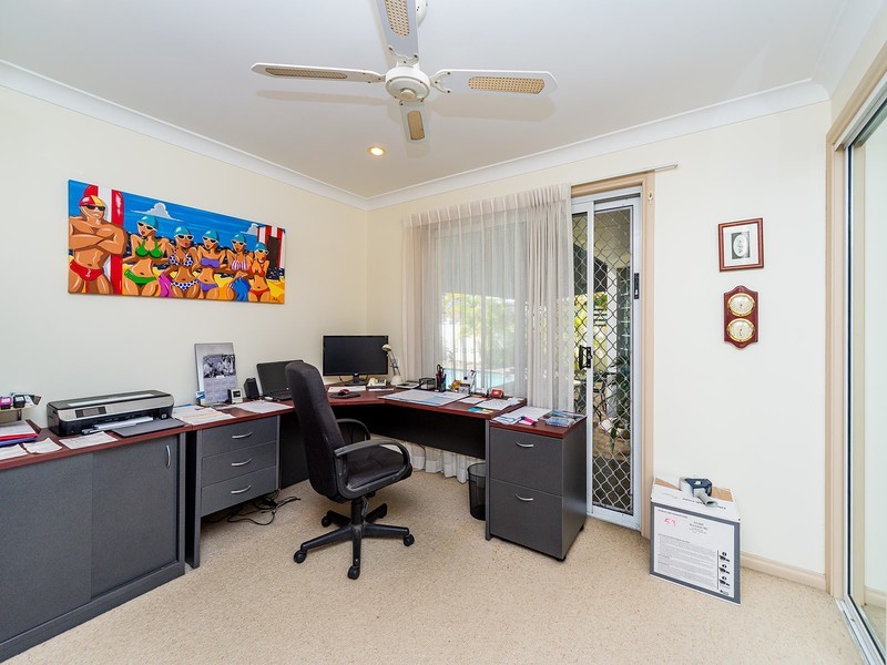 72 Lae Drive, Runaway Bay QLD 4216