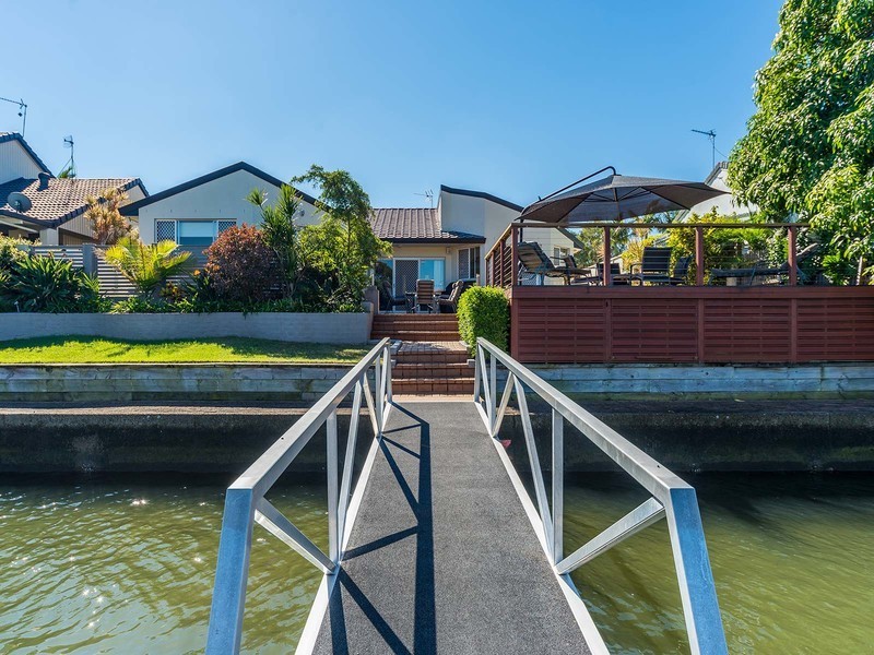 72 Lae Drive, Runaway Bay QLD 4216