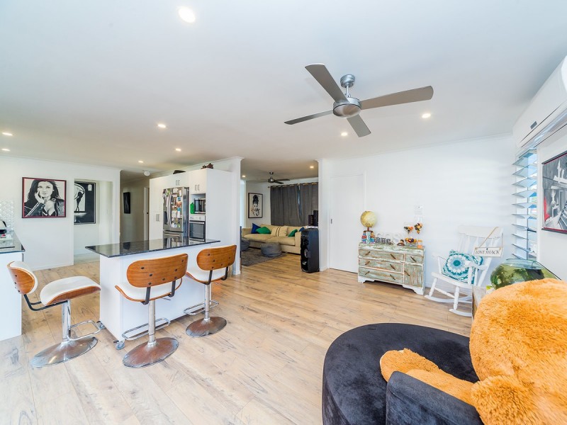 216 Bayview Street, Runaway Bay QLD 4216