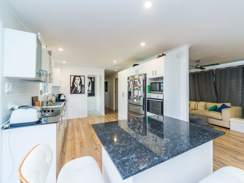 216 Bayview Street, Runaway Bay QLD 4216