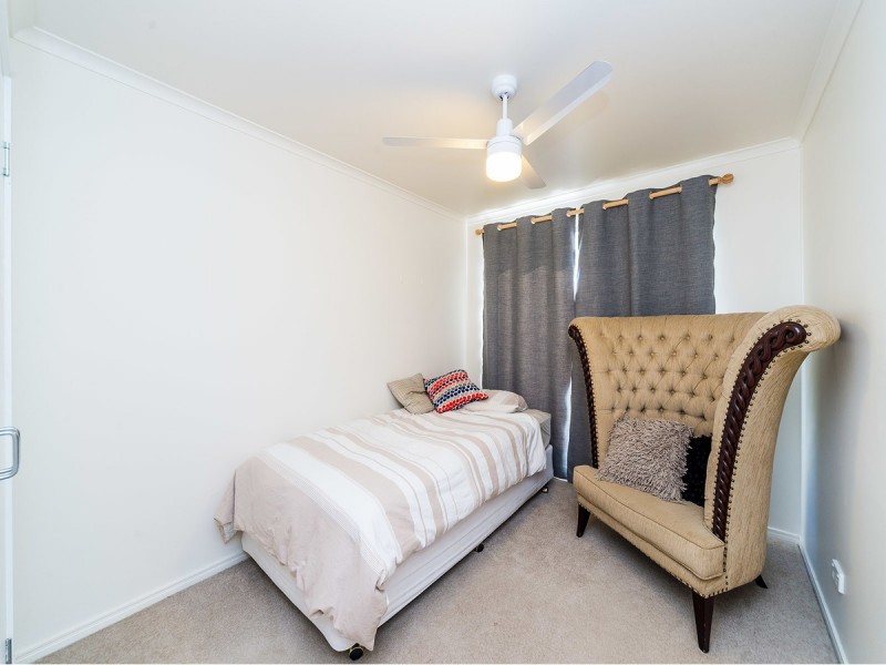 216 Bayview Street, Runaway Bay QLD 4216