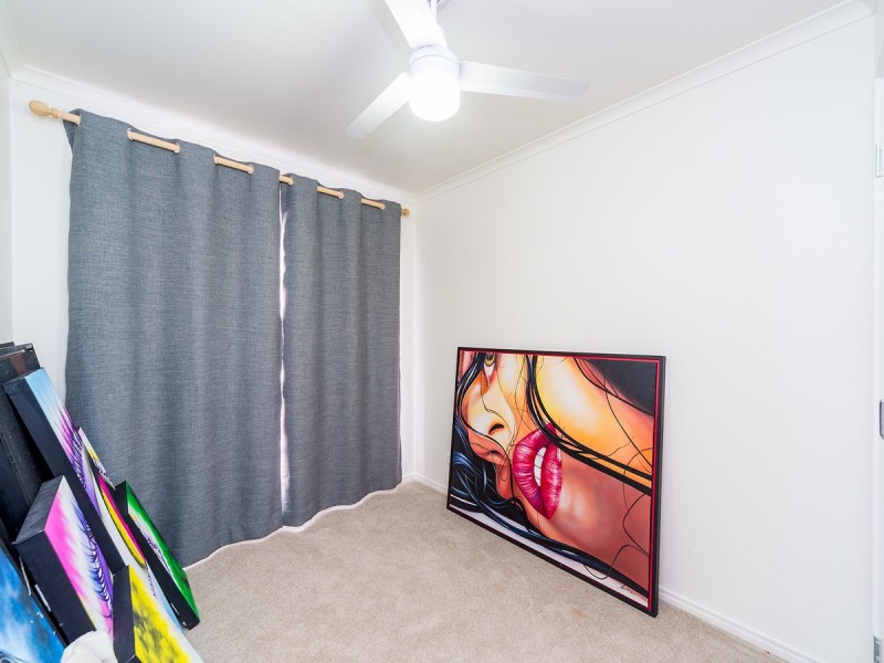 216 Bayview Street, Runaway Bay QLD 4216