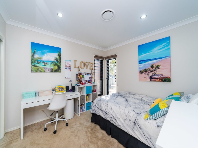 49 Southaven Drive, Helensvale QLD 4212