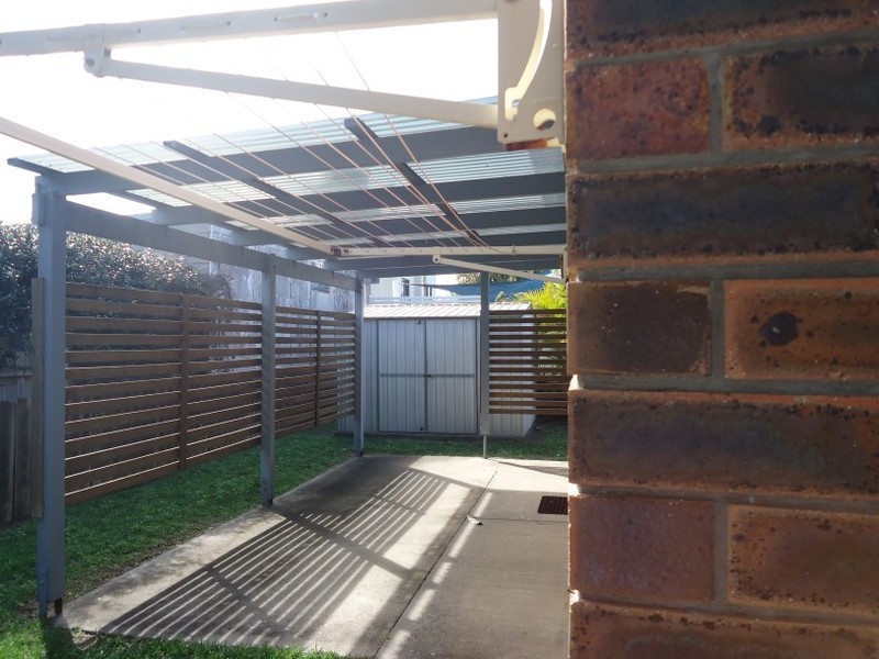 2/13 Mallard Avenue, Paradise Point QLD 4216