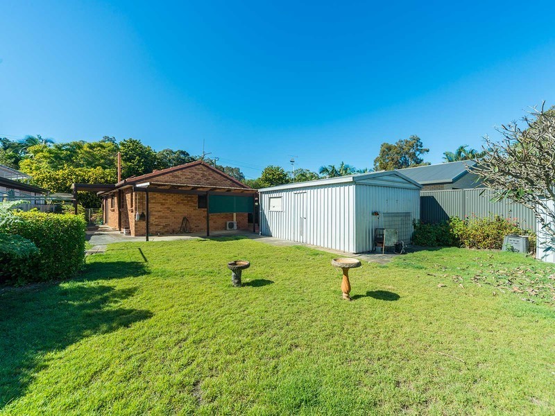 22 Allinga Street, Coombabah QLD 4216