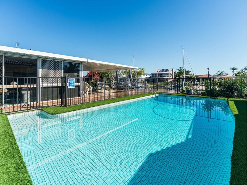 36 Lindsay Parade, Paradise Point QLD 4216