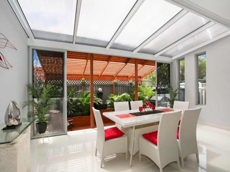 1/21 Scoter Avenue, Paradise Point QLD 4216