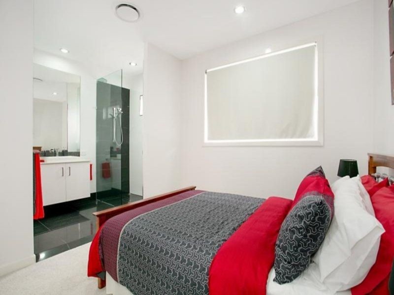 1/21 Scoter Avenue, Paradise Point QLD 4216