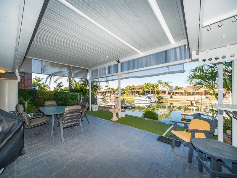 7 Seaspray Street, Paradise Point QLD 4216