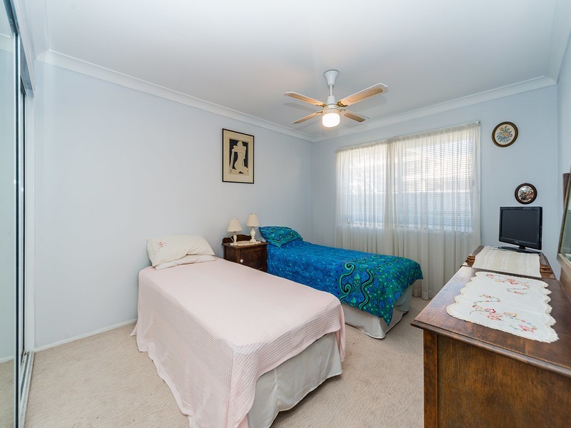 7 Seaspray Street, Paradise Point QLD 4216