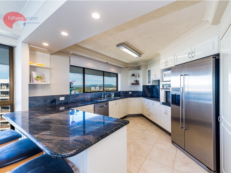 63/17 Bayview Street, Runaway Bay QLD 4216