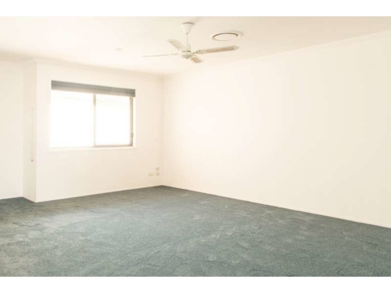 27/87 Morala Avenue, Runaway Bay QLD 4216