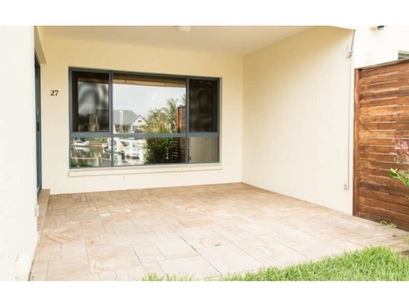 27/87 Morala Avenue, Runaway Bay QLD 4216