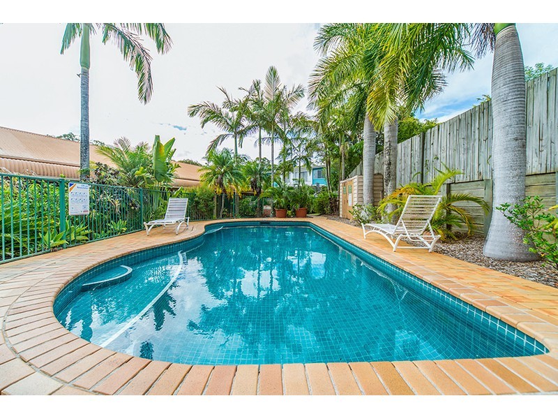 1/442 Pine Ridge Road, Coombabah QLD 4216
