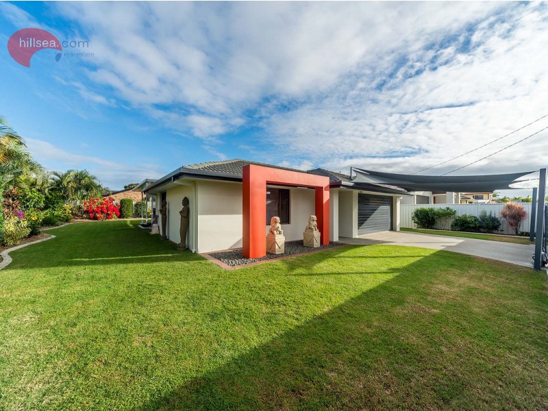 44 Poinsettia Avenue, Runaway Bay QLD 4216
