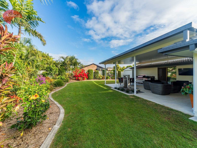 44 Poinsettia Avenue, Runaway Bay QLD 4216
