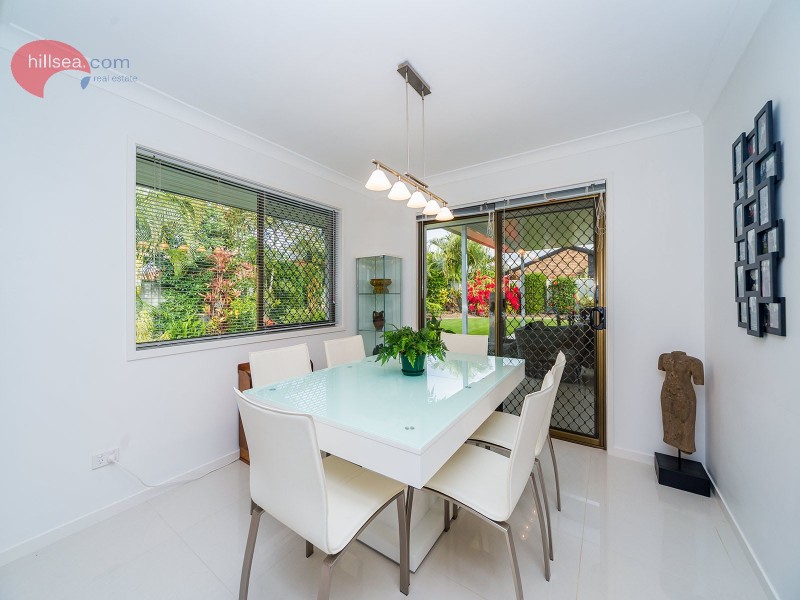 44 Poinsettia Avenue, Runaway Bay QLD 4216