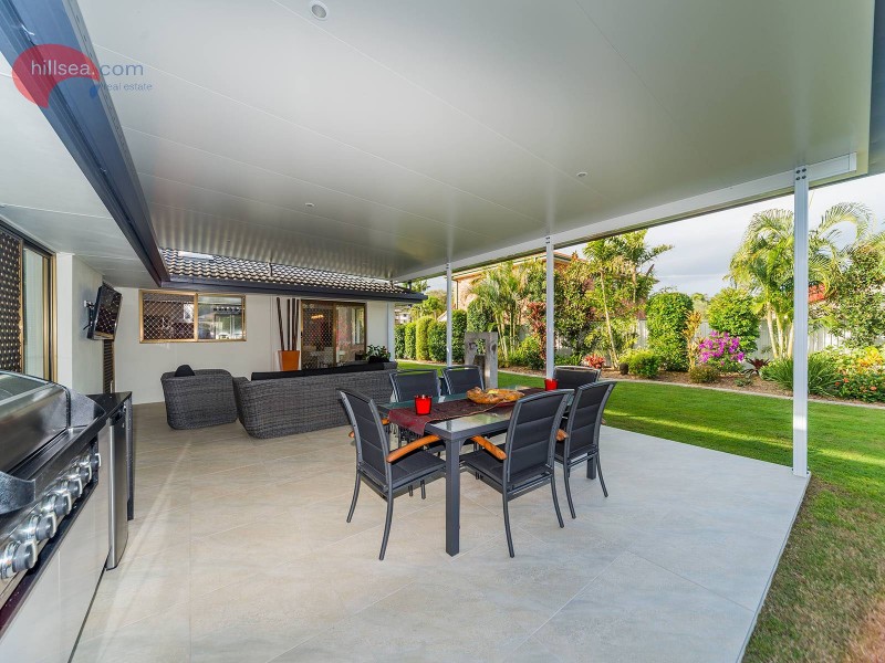 44 Poinsettia Avenue, Runaway Bay QLD 4216