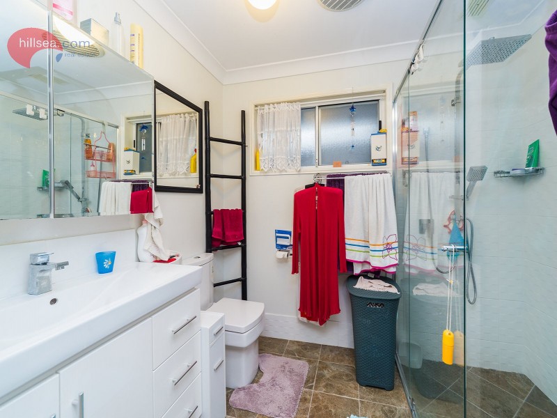 61 Numbat Court East, Coombabah QLD 4216