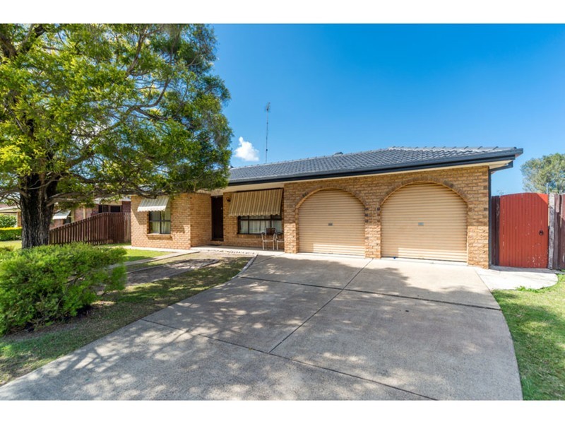 7 Minden Crescent, Helensvale QLD 4212