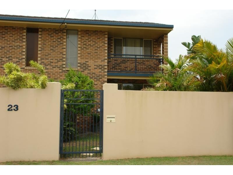 2/23 Donald Avenue, Paradise Point QLD 4216