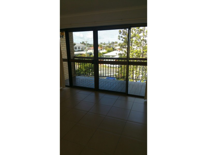 9/106 Bayview Street, Runaway Bay QLD 4216