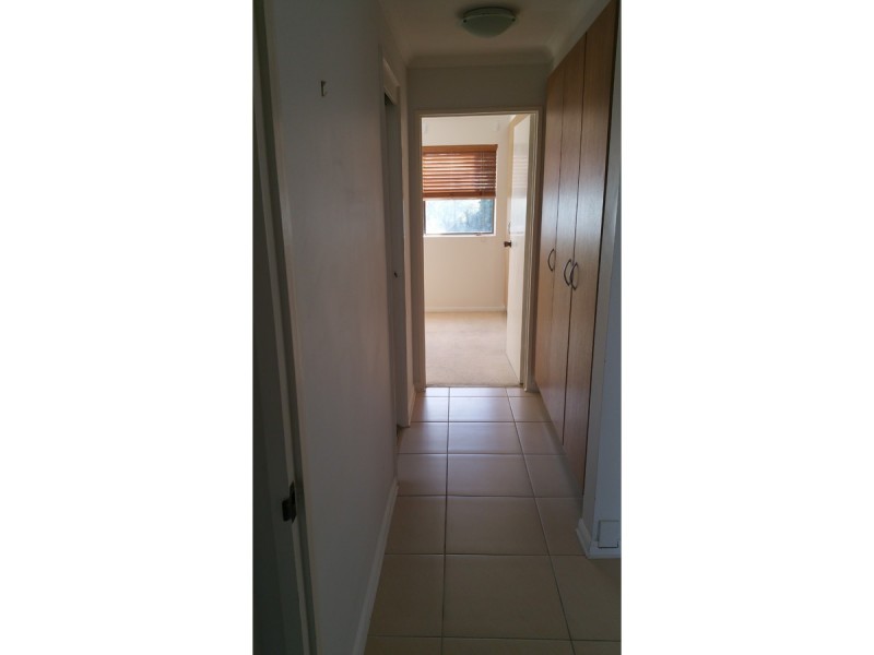 9/106 Bayview Street, Runaway Bay QLD 4216