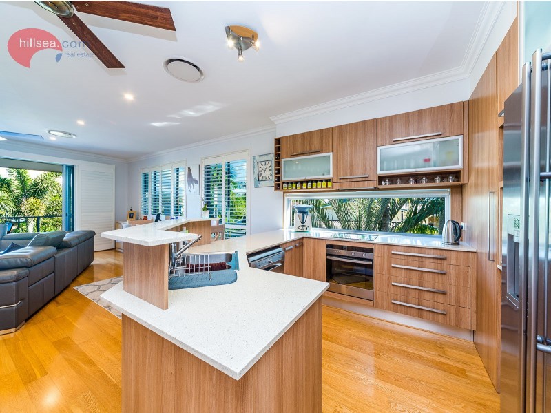 2/23 Broadwater Street, Runaway Bay QLD 4216
