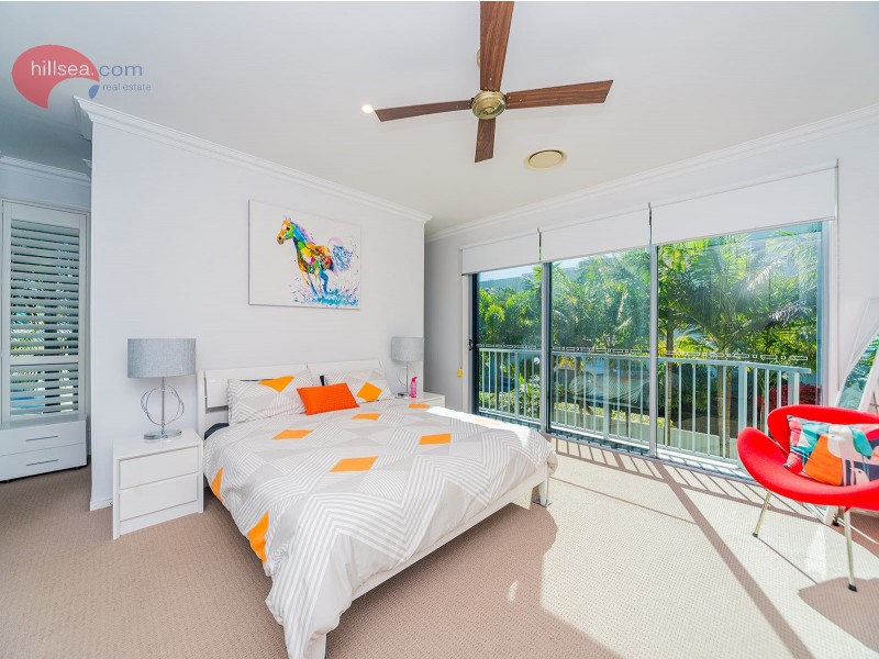 2/23 Broadwater Street, Runaway Bay QLD 4216