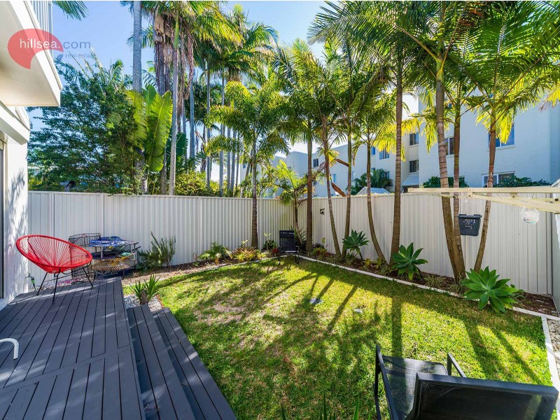 2/23 Broadwater Street, Runaway Bay QLD 4216
