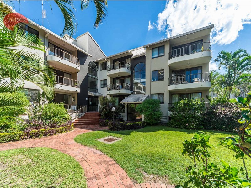 17/9 Bayview Street, Runaway Bay QLD 4216