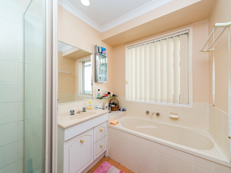 15 Sidney Nolan Drive, Coombabah QLD 4216