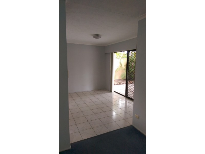 6 Verdichio Avenue, Mermaid Waters QLD 4218