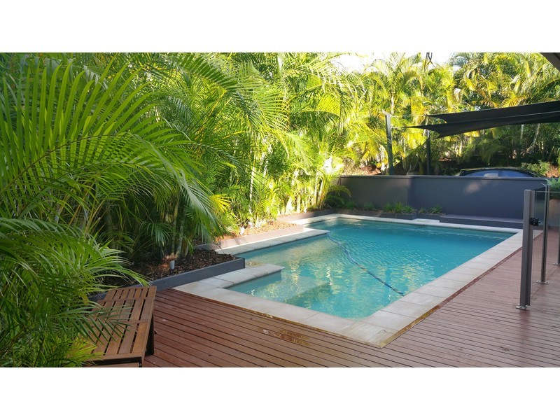 15 Western Way, Oxenford QLD 4210