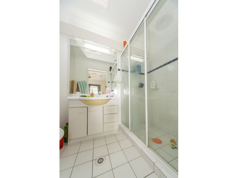 271/125 Hansford Road, Coombabah QLD 4216