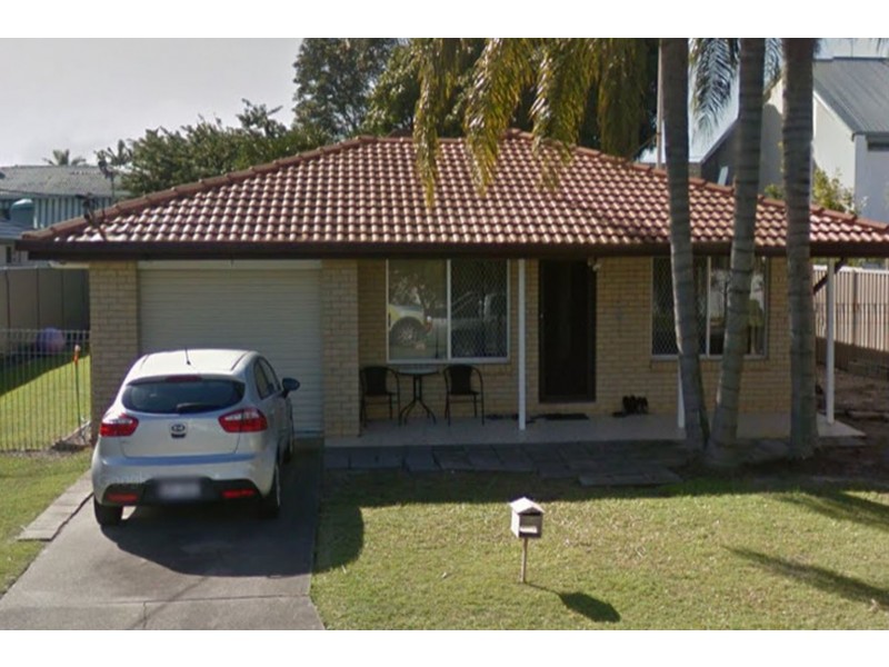 9 Donald Avenue, Paradise Point QLD 4216