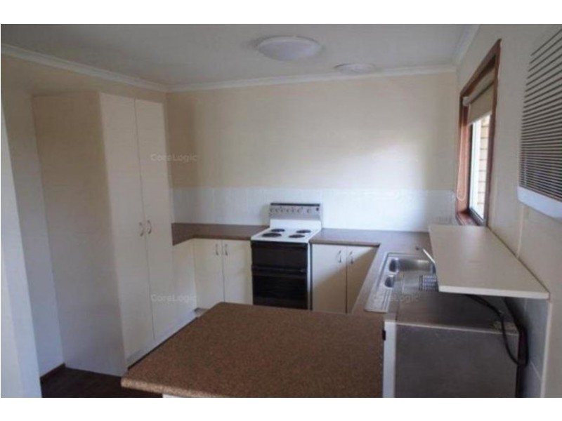 9 Donald Avenue, Paradise Point QLD 4216