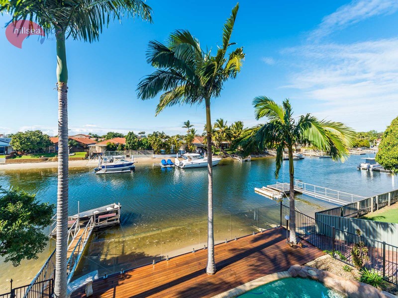 41 Camelot Crescent, Hollywell QLD 4216
