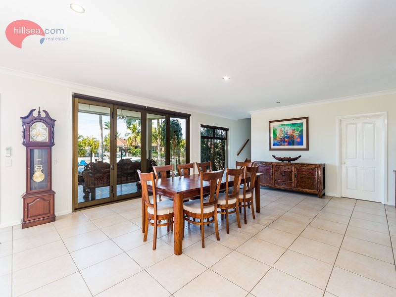 41 Camelot Crescent, Hollywell QLD 4216