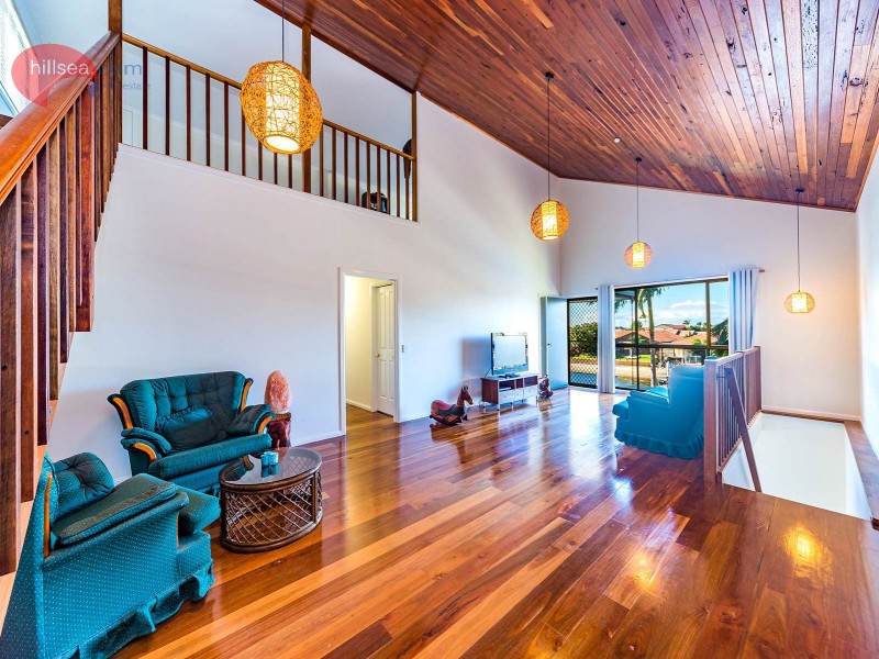 41 Camelot Crescent, Hollywell QLD 4216