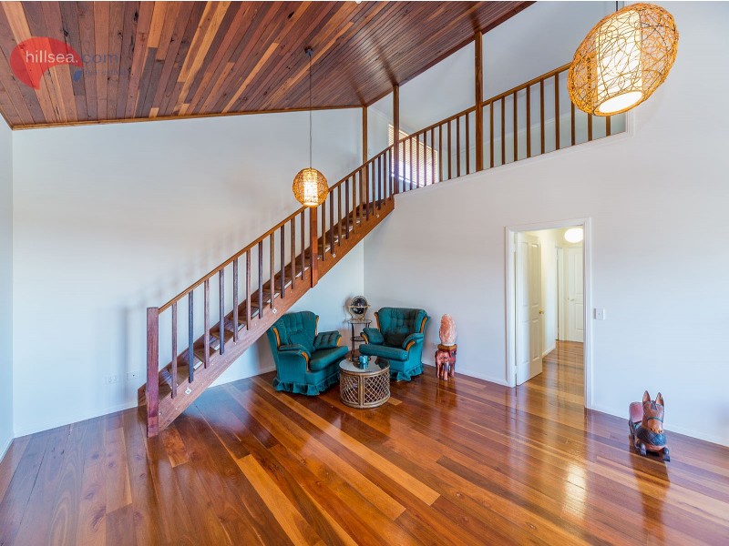 41 Camelot Crescent, Hollywell QLD 4216